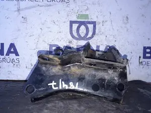 Foto de SOPORTE MOTOR TOYOTA AVENSIS BERLINA (T25) foto 3