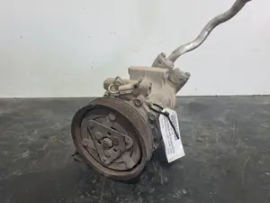 Foto de COMPRESOR AIRE ACONDICIONADO RENAULT CLIO II FASE II (B/CB0) referencia 7700273801 foto 1