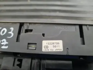 Foto de MANDO ELEVALUNAS DELANTERO IZQUIERDO OPEL ZAFIRA B referencia 13228706 foto 2