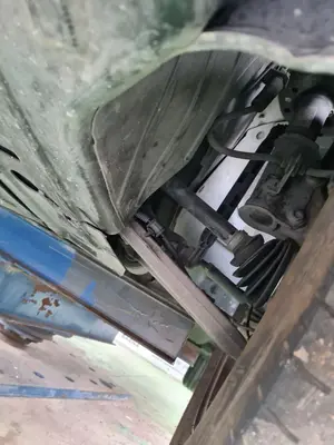Foto de BRAZO SUSPENSION DELANTERO IZQUIERDO OPEL INSIGNIA BERLINA