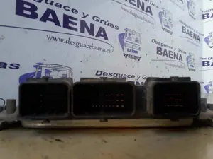 Foto de CENTRALITA MOTOR UCE CITROEN SAXO referencia 0261206246 foto 2