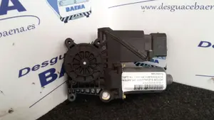 Foto de MOTOR ELEVALUNAS DELANTERO IZQUIERDO MERCEDES-BENZ CLASE A (BM 168) referencia 0130821699 foto 3