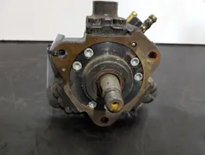 Foto de BOMBA INYECCION SIN MARCA SIN MODELO referencia 0445010097 foto 3