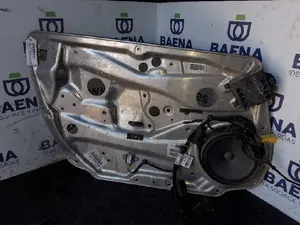 Foto de ELEVALUNAS DELANTERO IZQUIERDO SIN MARCA SIN MODELO referencia A2048207185