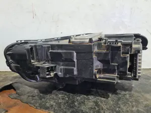 Foto de FARO DERECHO BMW SERIE X1 (F48) referencia 901560862 foto 4