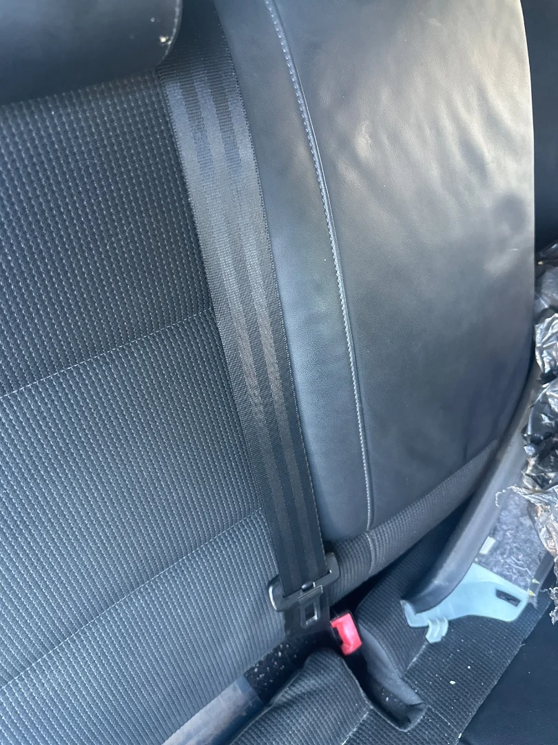 Foto de CINTURON SEGURIDAD TRASERO CENTRAL AUDI A3 SPORTBACK (8PA)