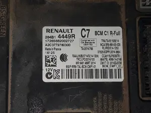 Foto de CAJA RELES / FUSIBLES RENAULT SIN MODELO referencia 284B14449R foto 2