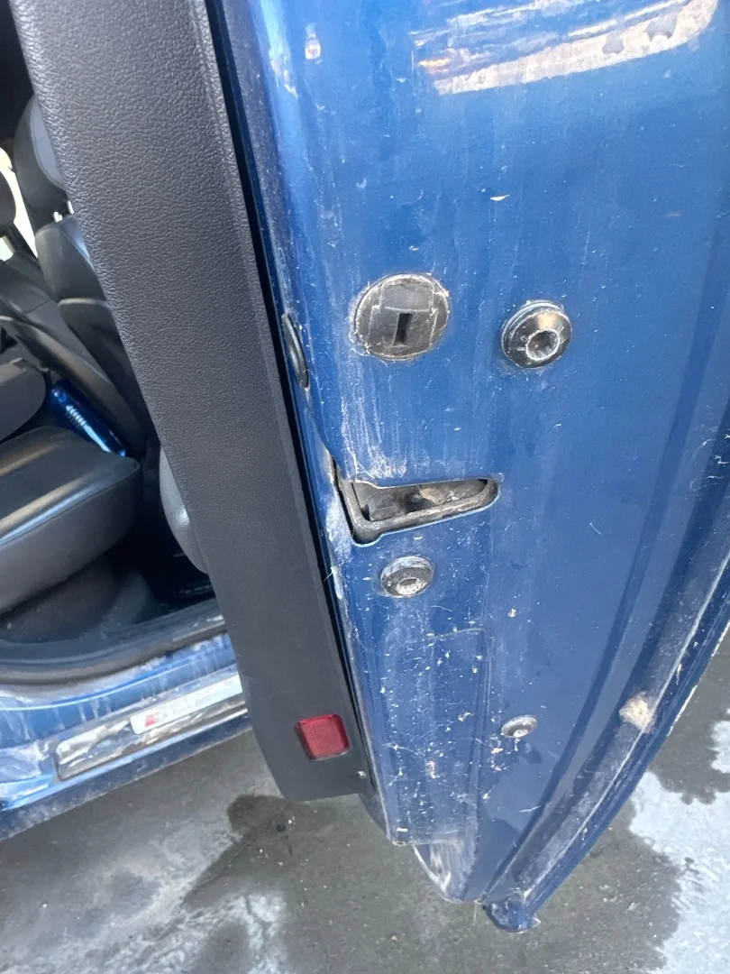 Foto de CERRADURA PUERTA TRASERA DERECHA AUDI A3 SPORTBACK (8PA)