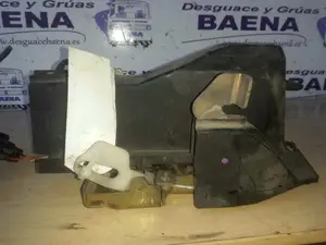 Foto de CERRADURA PUERTA DELANTERA DERECHA SIN MARCA SIN MODELO referencia 95AGA2119 foto 2