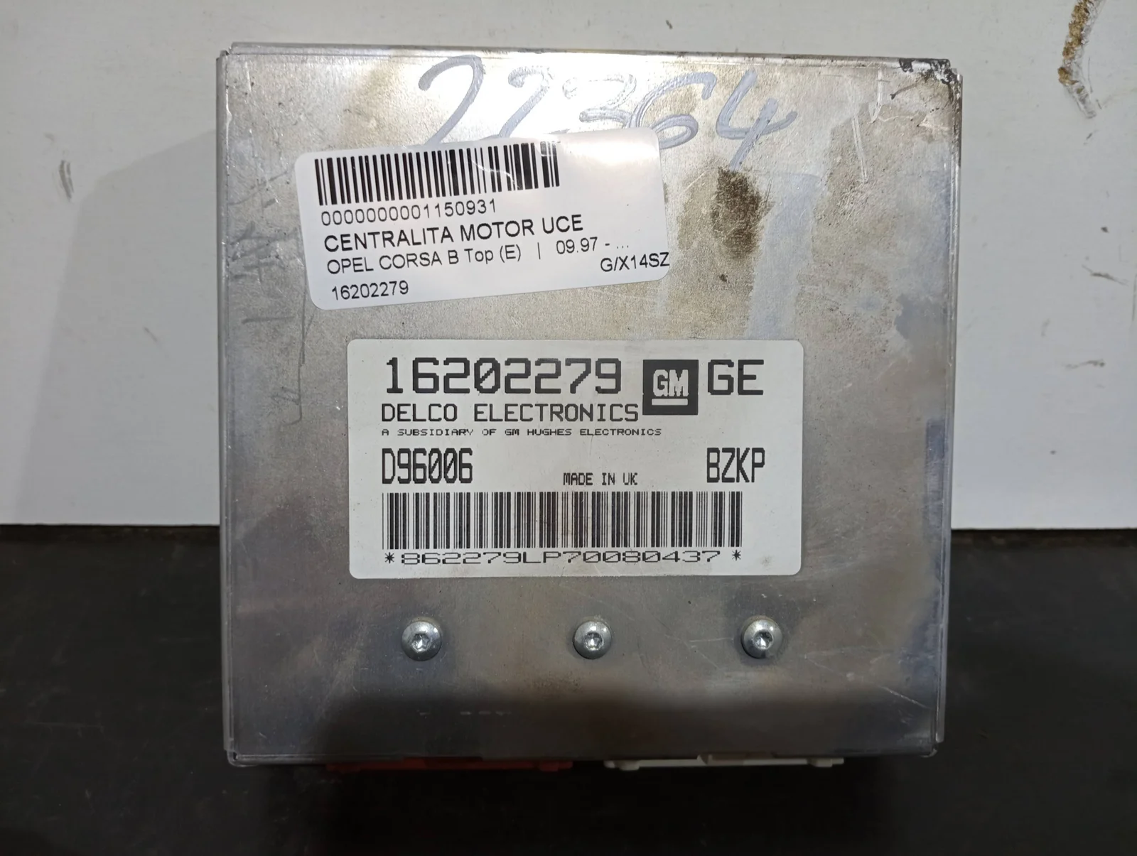 Foto de CENTRALITA MOTOR UCE OPEL CORSA B referencia 16202279