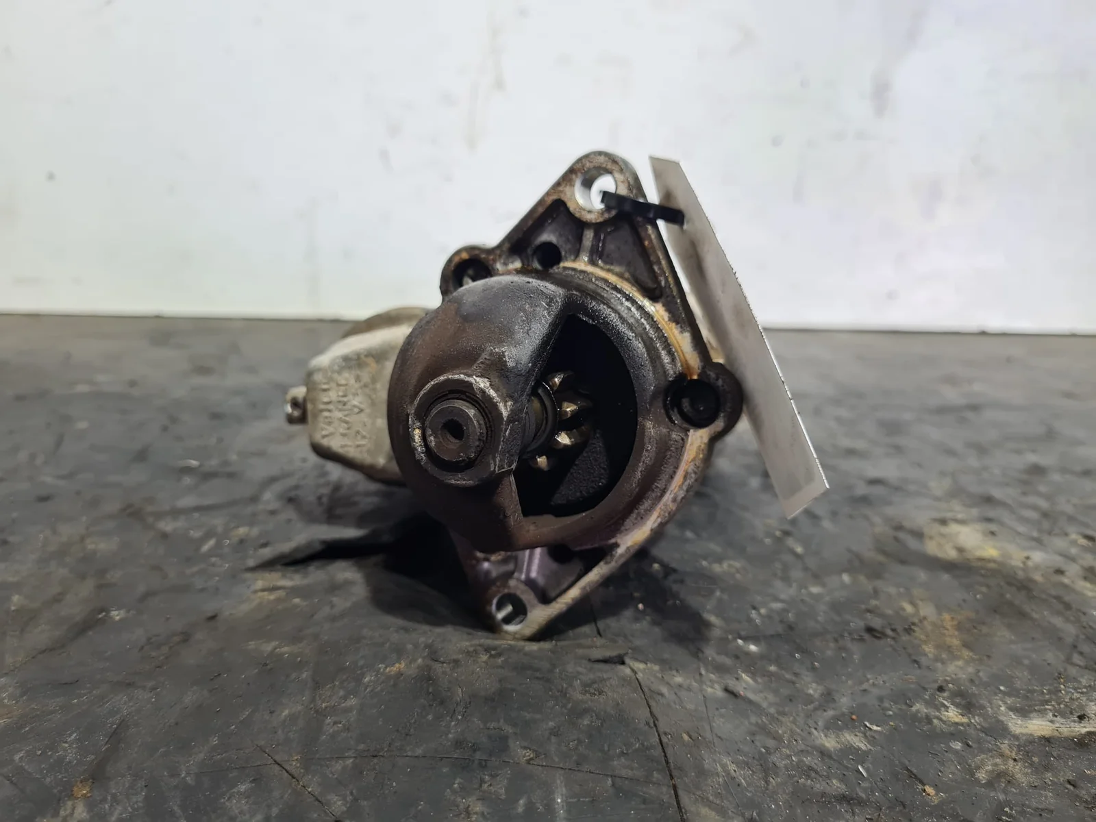 Foto de MOTOR ARRANQUE OPEL ASTRA F BERLINA