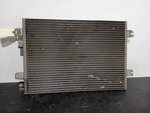 Foto de CONDENSADOR / RADIADOR AIRE ACONDICIONADO SIN MARCA SIN MODELO referencia 8200182361 foto 2