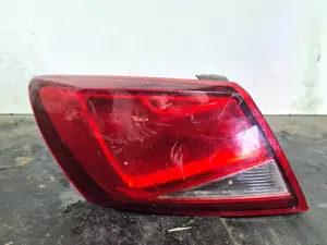 Foto de PILOTO TRASERO IZQUIERDO SEAT LEON (5F1) referencia 5F0945095D foto 1