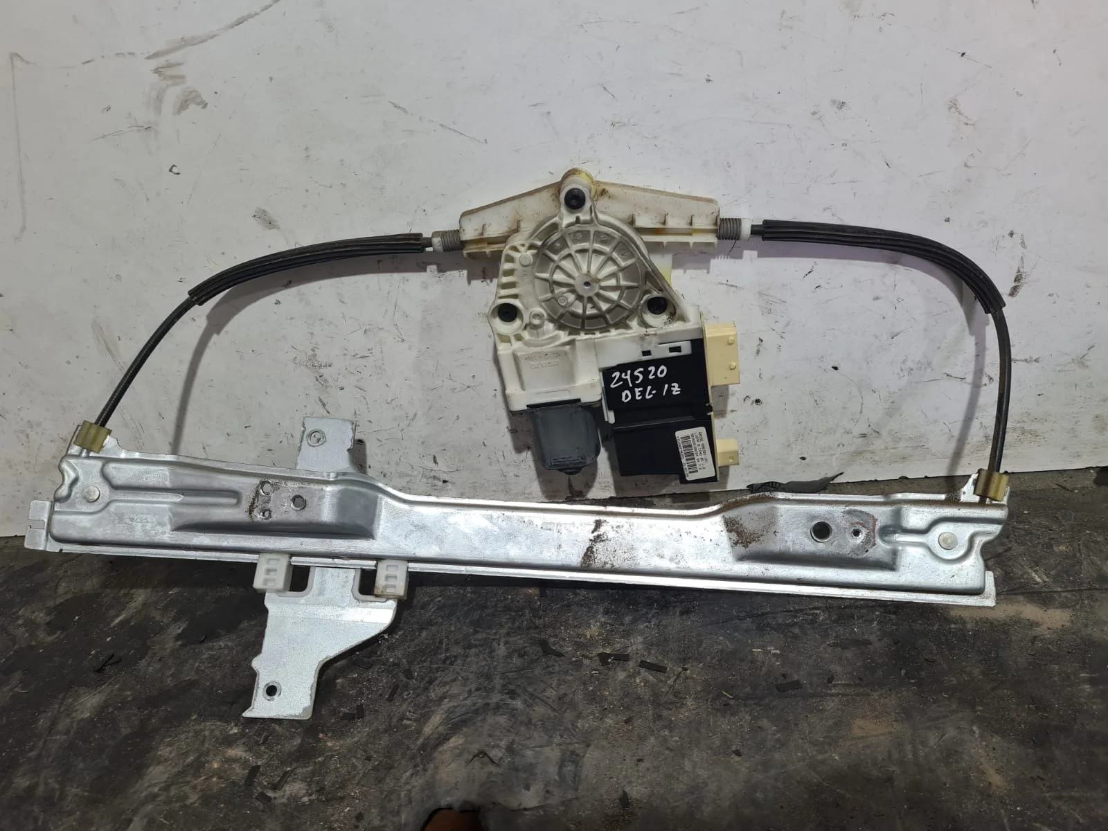 Foto de ELEVALUNAS DELANTERO IZQUIERDO CITROEN C4 BERLINA referencia 996385101