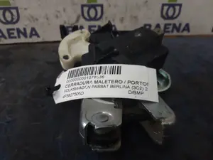 Foto de CERRADURA MALETERO / PORTON VOLKSWAGEN PASSAT BERLINA (3C2) referencia 4F5827505D