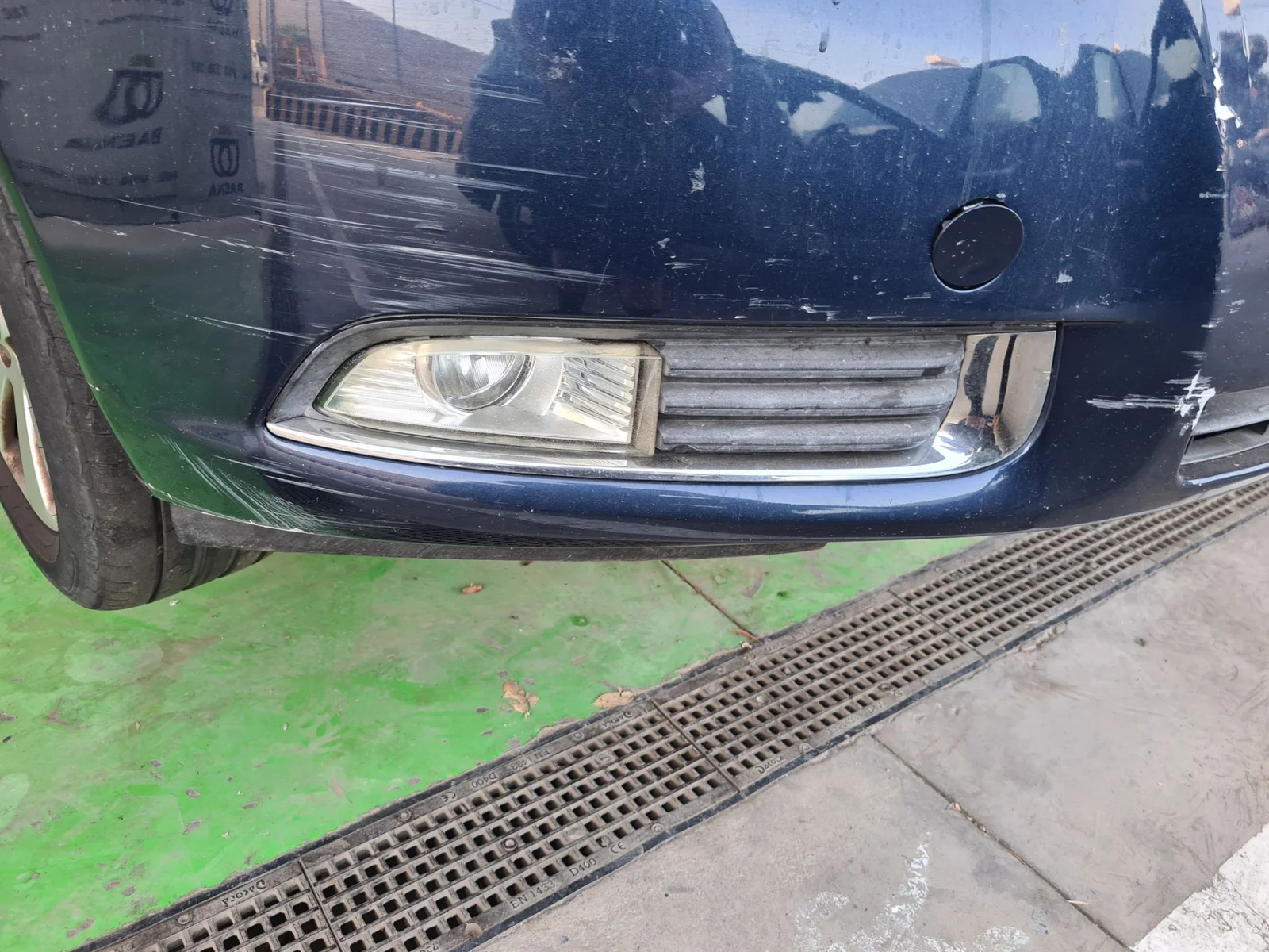 Foto de FARO ANTINIEBLA DERECHO OPEL INSIGNIA BERLINA