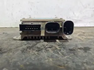 Foto de CENTRALITA MOTOR UCE CITROEN C3 referencia 9650836780 foto 3
