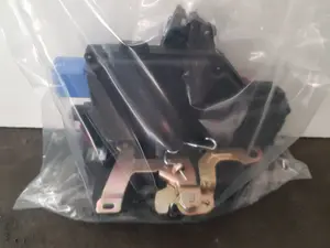 Foto de CERRADURA PUERTA TRASERA IZQUIERDA VOLKSWAGEN GOLF V (1K1)(10.2003) referencia 3D1837016A