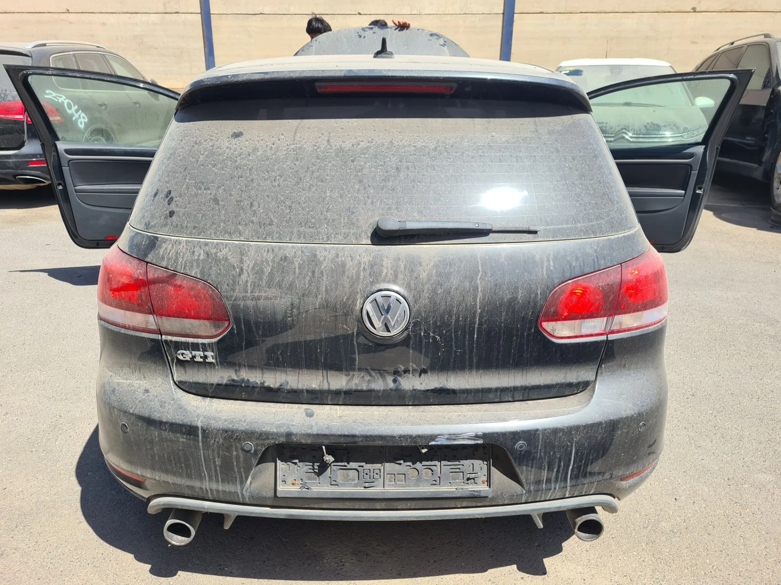 Foto de PORTON TRASERO VOLKSWAGEN GOLF VI (5K1)(10.2008)