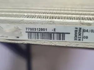 Foto de CONDENSADOR / RADIADOR AIRE ACONDICIONADO SIN MARCA SIN MODELO referencia 7700312901 foto 3