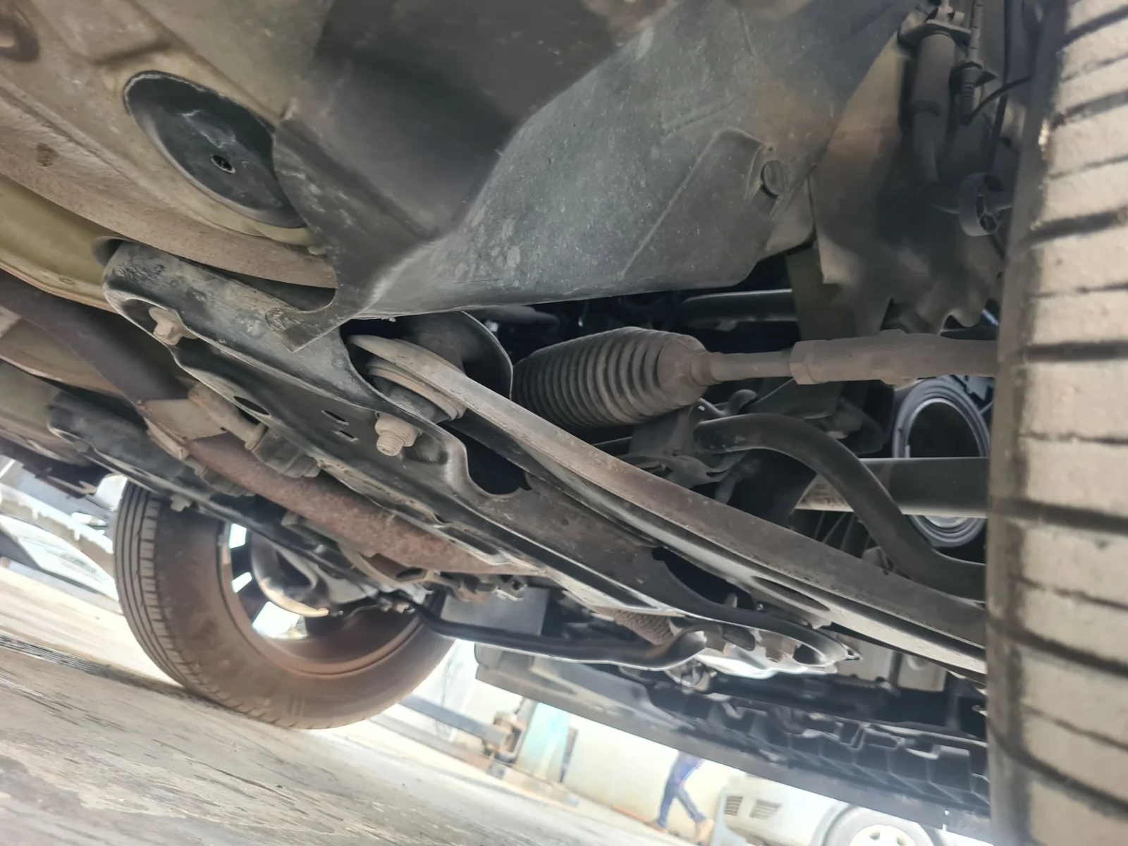 Foto de BIELETA ESTABILIZADORA DELANTERA DERECHA CITROEN C3