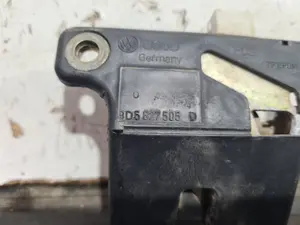 Foto de CERRADURA MALETERO / PORTON SEAT LEON (1M1) referencia 8D5827505D foto 4
