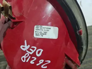 Foto de PILOTO TRASERO DERECHO VOLKSWAGEN SIN MODELO referencia 100045096F foto 4