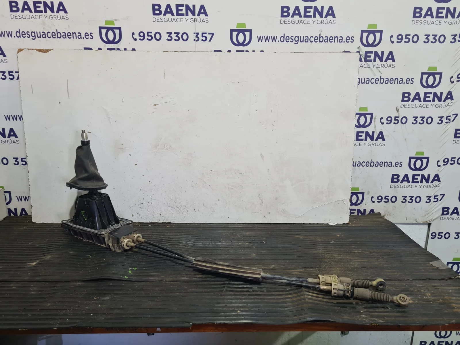 Foto de PALANCA CAMBIO RENAULT CLIO III referencia 8200556912