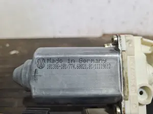 Foto de MOTOR ELEVALUNAS DELANTERO DERECHO SEAT LEON (1M1) referencia 101386101 foto 3