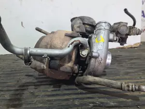 Foto de TURBOCOMPRESOR BMW SERIE 3 BERLINA (E46) referencia 2247297G foto 6