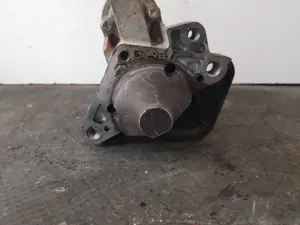 Foto de MOTOR ARRANQUE RENAULT KANGOO I (F/KC0) referencia 8200306595 foto 4