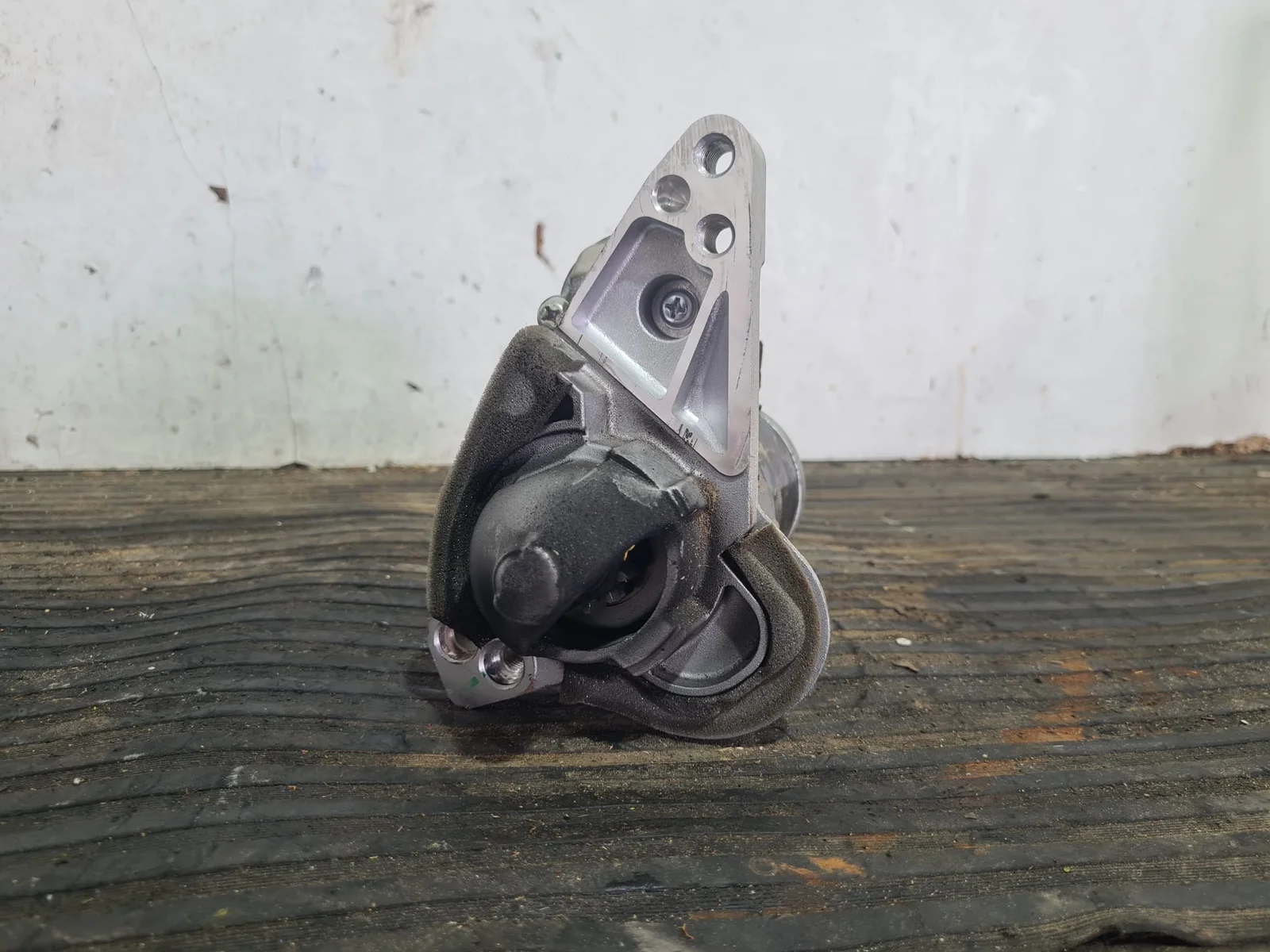 Foto de MOTOR ARRANQUE RENAULT CLIO V referencia 233000290R