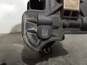 Foto de PINZA DE FRENO TRASERA DERECHA VOLKSWAGEN TIGUAN (5N1) referencia 3Q0615406J foto 5