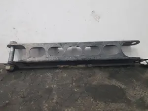 Foto de BRAZO SUSPENSION INFERIOR TRASERO DERECHO BMW SERIE 3 BERLINA (E90) referencia 33326763477