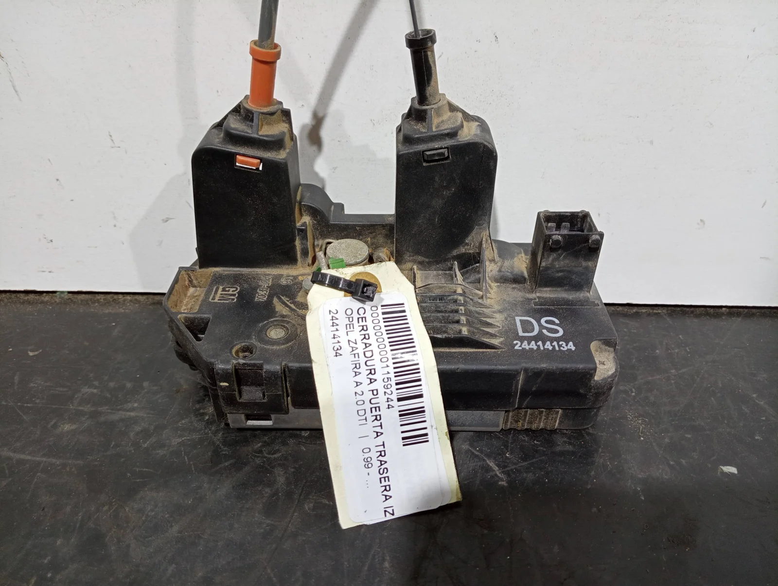 Foto de CERRADURA PUERTA TRASERA IZQUIERDA OPEL ZAFIRA A referencia 24414134