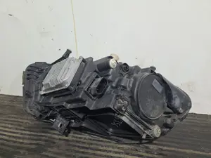 Foto de FARO DERECHO MERCEDES-BENZ CLASE A (BM 177) referencia A1779064803 foto 10
