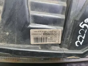 Foto de FARO DERECHO RENAULT LAGUNA II (BG0) referencia 8200002847 foto 3
