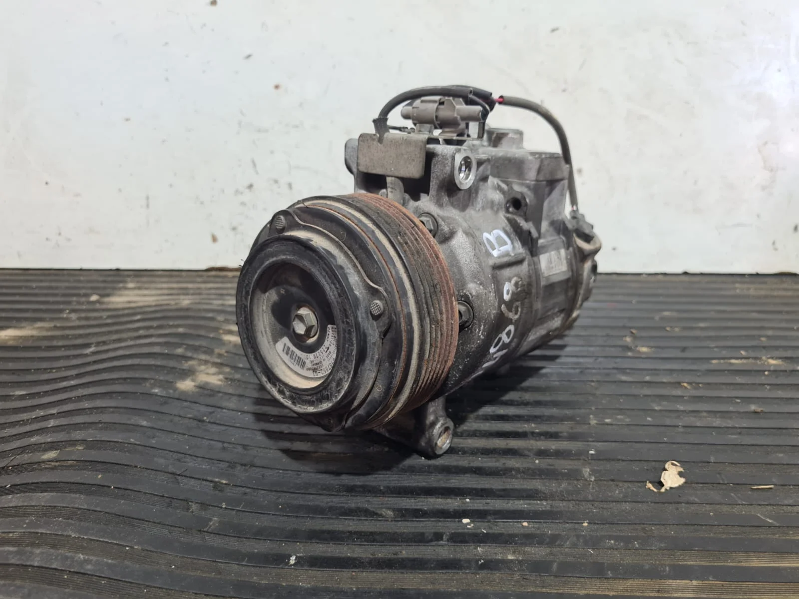 Foto de COMPRESOR AIRE ACONDICIONADO BMW SERIE 1 BERLINA (E81/E87) referencia SB4023409