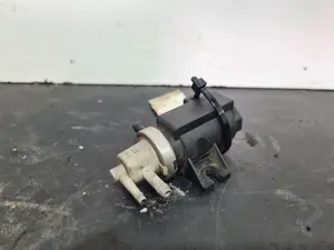 Foto de VALVULA DE VACIO SIN MARCA SIN MODELO referencia H0906627 foto 1