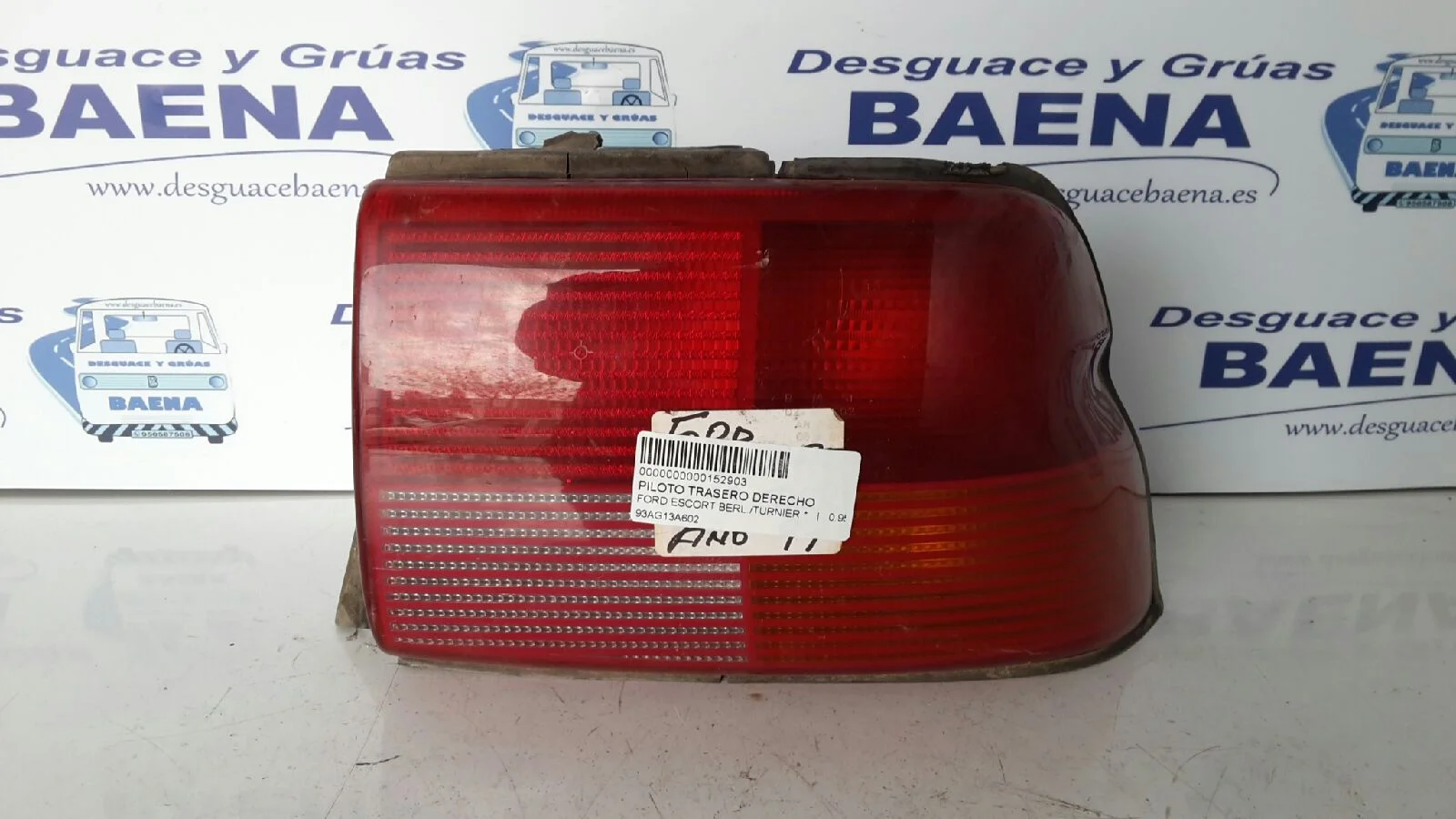 Foto de PILOTO TRASERO DERECHO SIN MARCA SIN MODELO referencia 93AG13A602