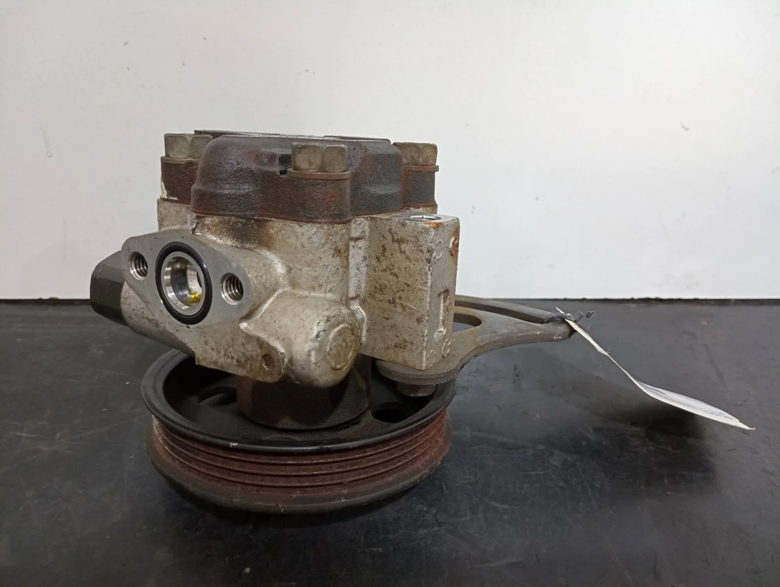 Foto de BOMBA DIRECCION CHEVROLET KALOS referencia 96398991