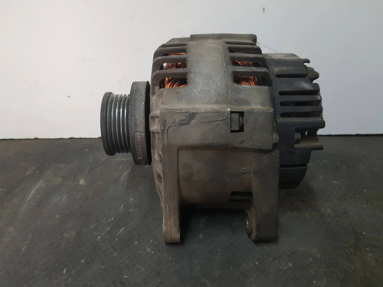 Foto de ALTERNADOR SIN MARCA SIN MODELO referencia SG12B038