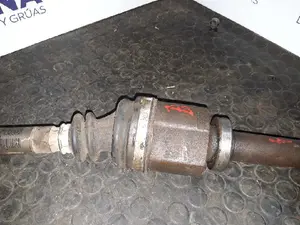Foto de TRANSMISION DELANTERA DERECHA SIN MARCA SIN MODELO referencia 8200436366 foto 2