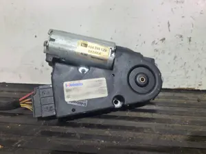 Foto de MOTOR APERTURA BMW SERIE 3 BERLINA (E46) referencia 05077720 foto 3