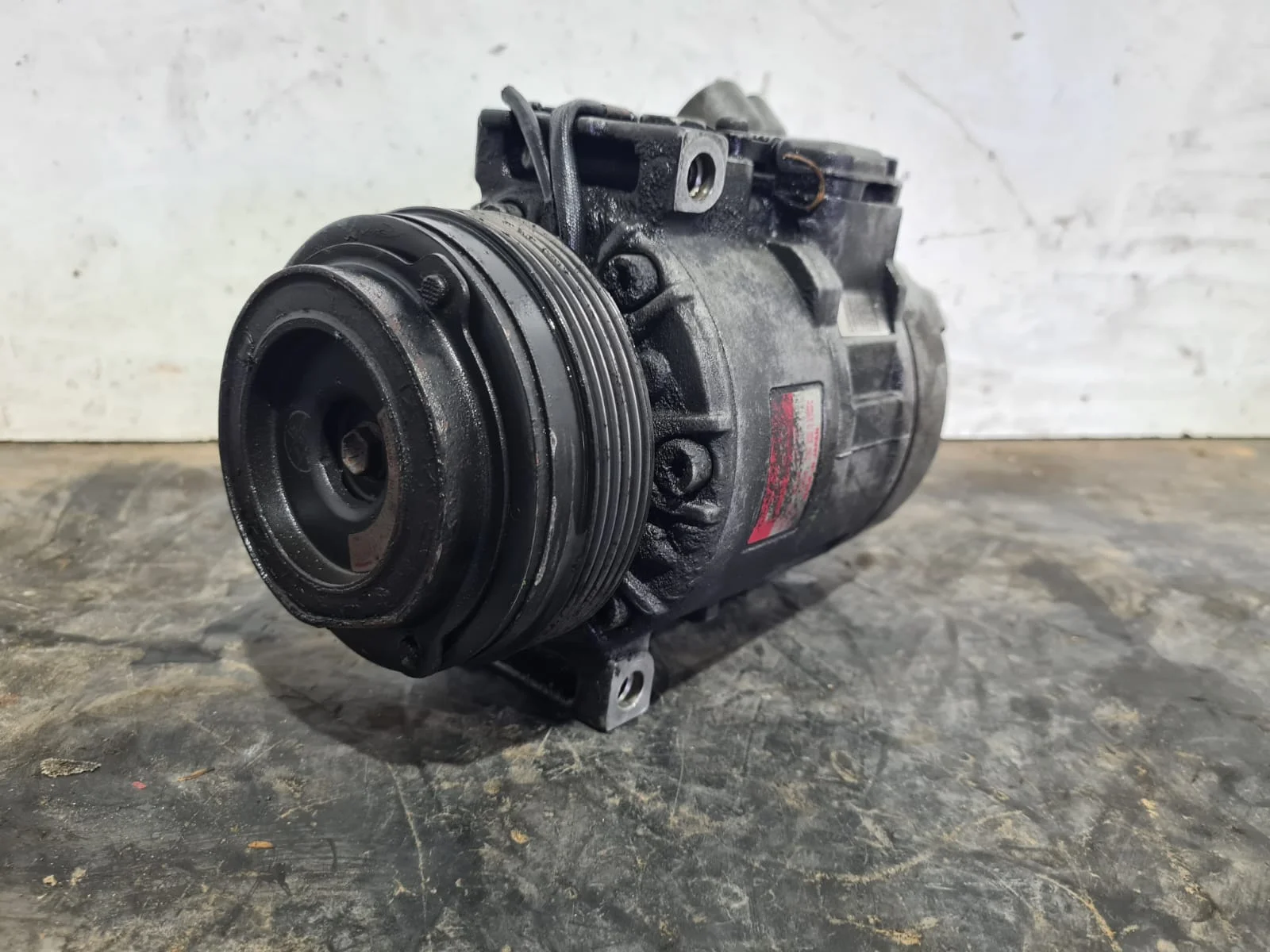 Foto de COMPRESOR AIRE ACONDICIONADO BMW SERIE 5 BERLINA (E39) referencia 4472009500