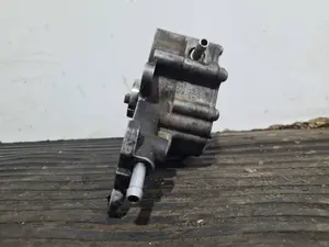 Foto de DEPRESOR FRENO / BOMBA VACIO VOLKSWAGEN PASSAT BERLINA (3B3) referencia 038145209M foto 3