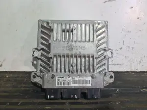 Foto de CENTRALITA MOTOR UCE CITROEN C3 referencia 9648624280
