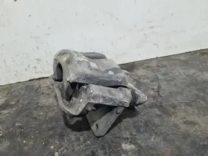 Foto de PINZA DE FRENO DELANTERA DERECHA TOYOTA C-HR (X10) foto 3