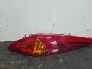 Foto de PILOTO TRASERO IZQUIERDO FIAT II PUNTO (188) BERLINA referencia 46794078