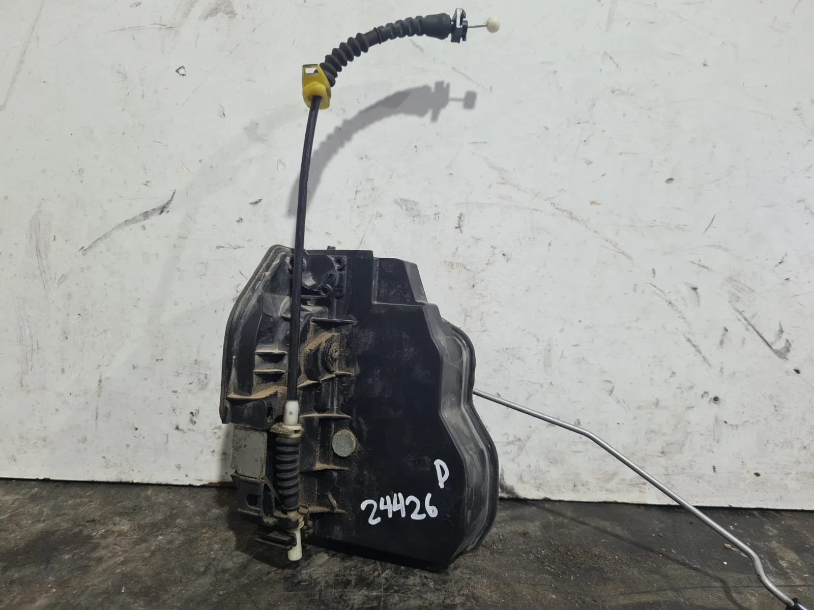 Foto de CERRADURA PUERTA DELANTERA DERECHA BMW SERIE 5 BERLINA (E60) referencia 716074